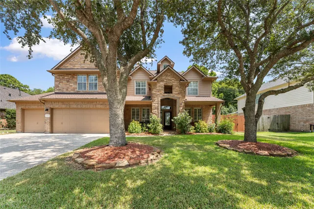 Popular Pearland Park Estates Real Estate