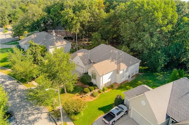 Popular Somerset Valley Real Estate