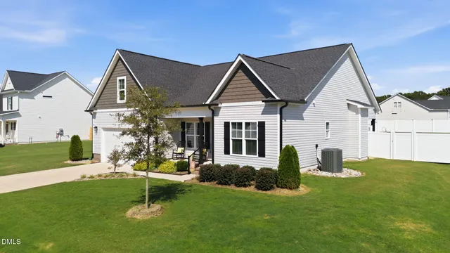 Popular Brodie Rose Landing Real Estate