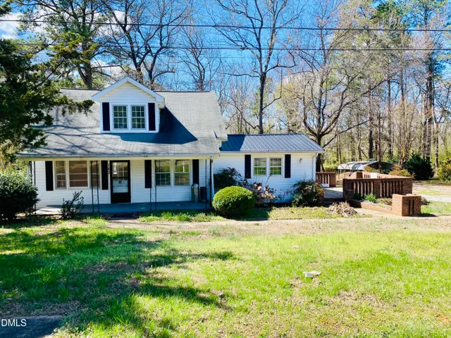 Popular River Forest Real Estate