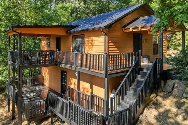 Popular Talking Rock Creek Real Estate