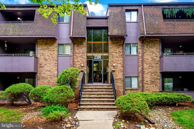 Popular Stonegate Real Estate
