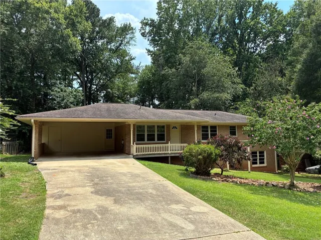 Popular Poole Heights Real Estate