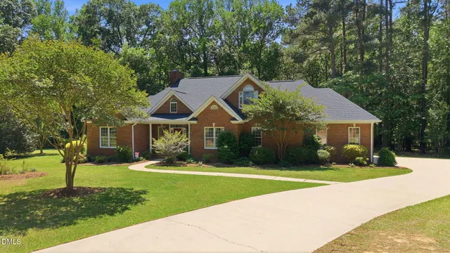 Popular Green Hills Real Estate