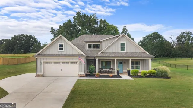 Popular Alexander Lakes Real Estate
