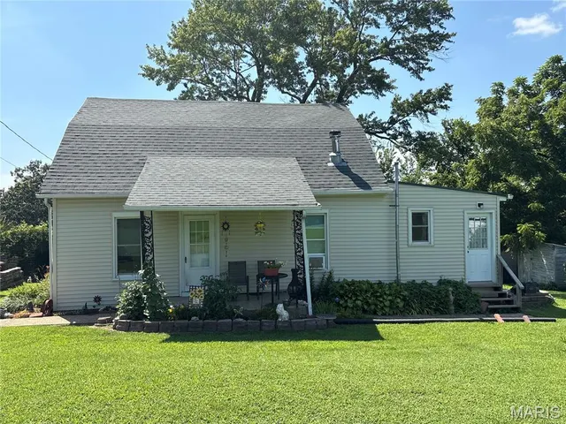 Popular Bland R-36 Real Estate