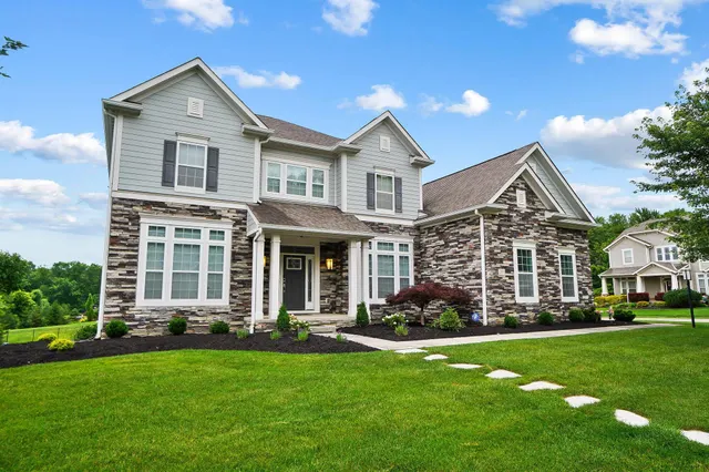 Popular Parkwood Real Estate
