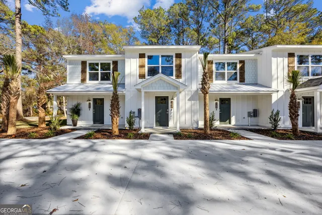 Popular THE PALMS Real Estate