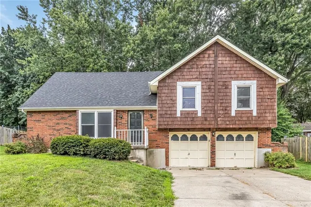 Popular Salem East Real Estate