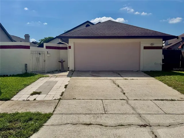 Popular BAYPORT WEST PH 02 Real Estate