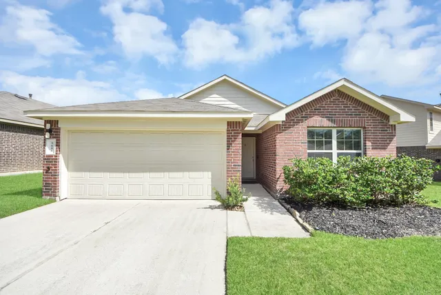 Popular Hampton Crk Sec 8 Real Estate