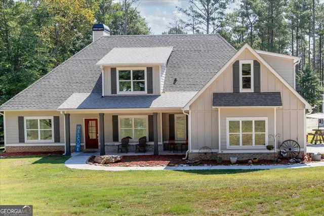 Expensive No Subdivision - 6.13 Acres Real Estate