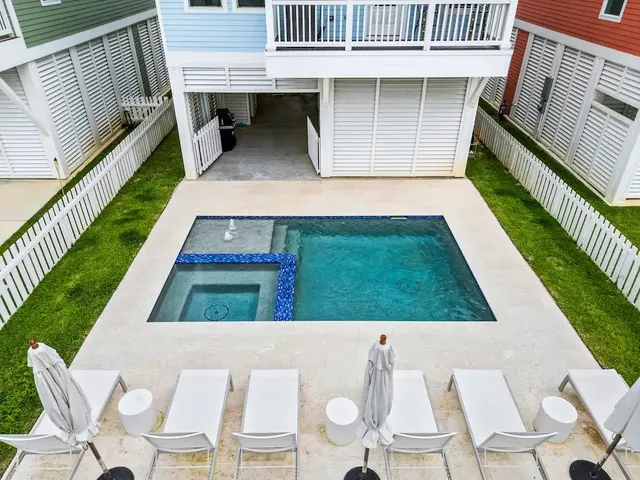 Popular Beachside Village Sec 6 Real Estate