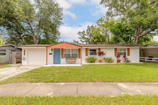 Popular LAKE ELLABELLE EXT 01 Real Estate