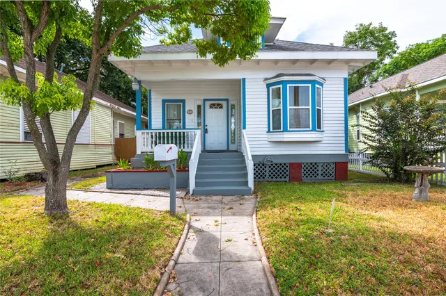 Popular Austin Place Sub 91 Real Estate