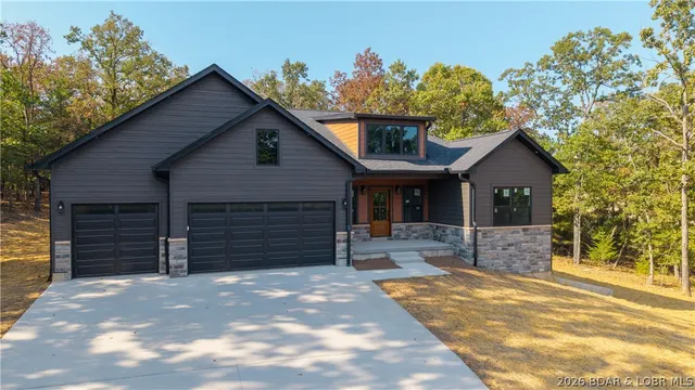 Popular Champions Run Real Estate