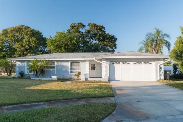 Popular BAY CREST PARK UNIT 16 Real Estate