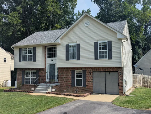 Popular Brooks Haven Real Estate