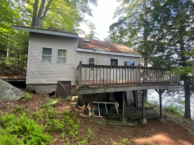 Cheap Milton Three Ponds Real Estate