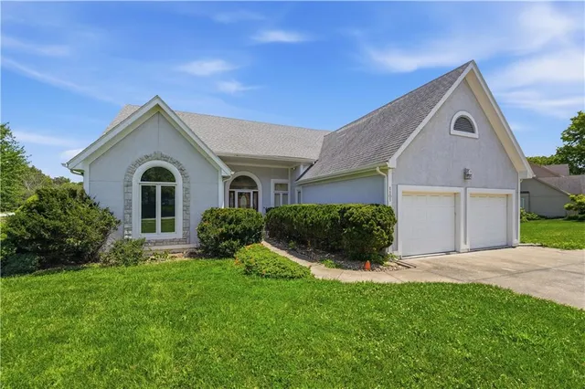 Popular Waterfield Real Estate