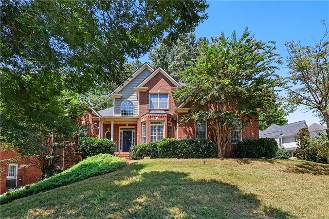 Popular Lost Mountain Lakes Real Estate