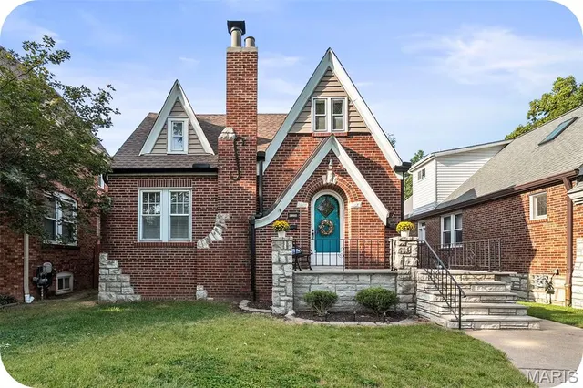 Popular South Holly Hills Add Real Estate