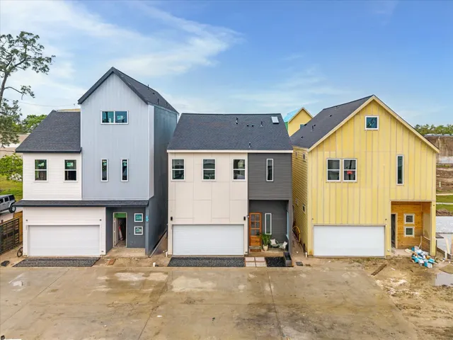 Popular Lamar Upper Yale Heights Real Estate