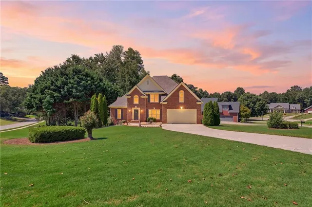 Popular COLES MILL CROSSING Real Estate