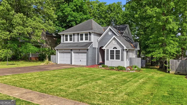 Expensive Ashwood Real Estate
