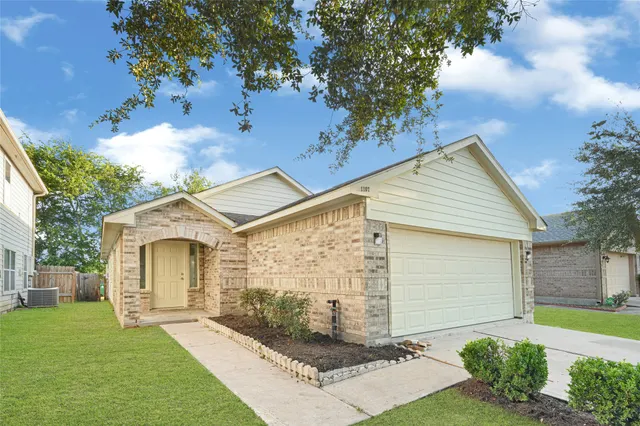 Popular Regal Oaks Real Estate