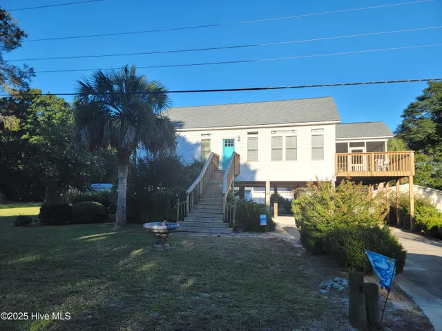 Popular Ocean View Landing Real Estate