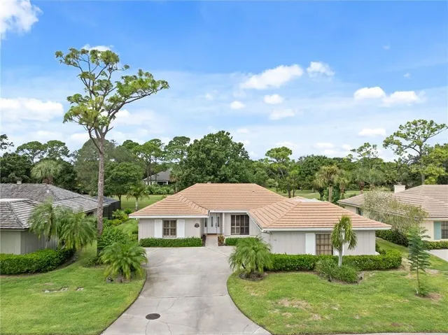 Popular BENT PINE VILLAS CONDO Real Estate