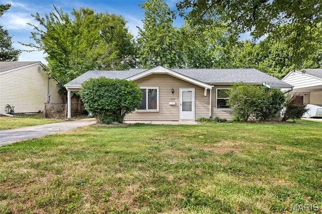 Popular Voshen Park Real Estate