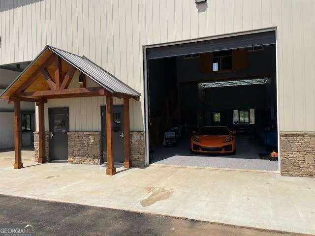 Popular The Toy Barn of Dillard Real Estate