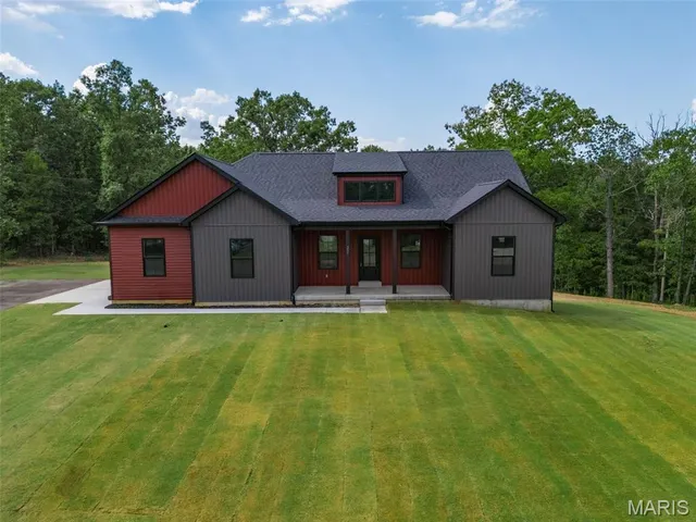 Popular Terre Du Lac Real Estate