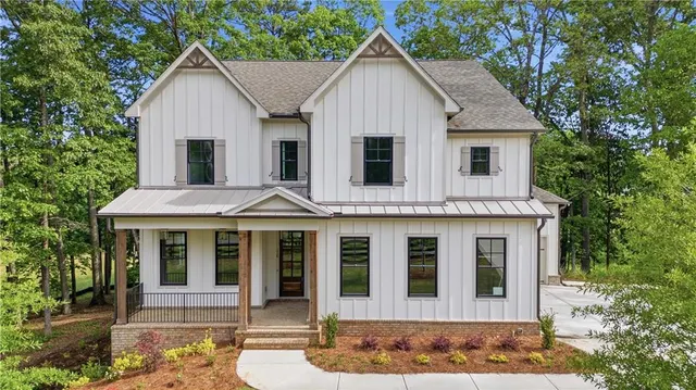 Popular Sugar Pike Estates Real Estate