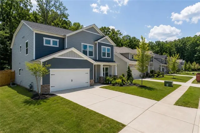Popular Concord Trace Real Estate