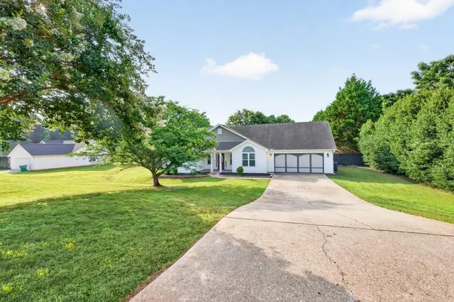 Popular Sterling Place Real Estate