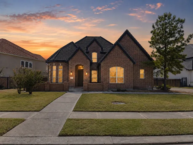 Popular Woodsons Reserve 04 Real Estate