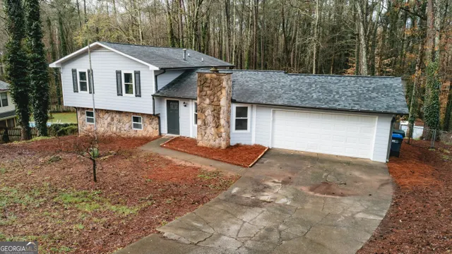Popular CHIMNEY HILLS Real Estate