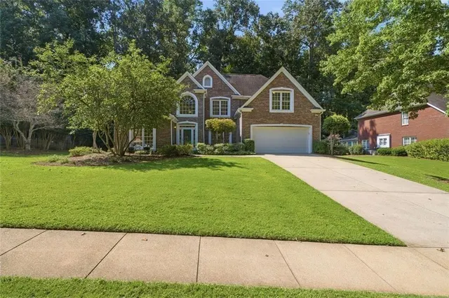 Popular AVONSHIRE PH-1 Real Estate