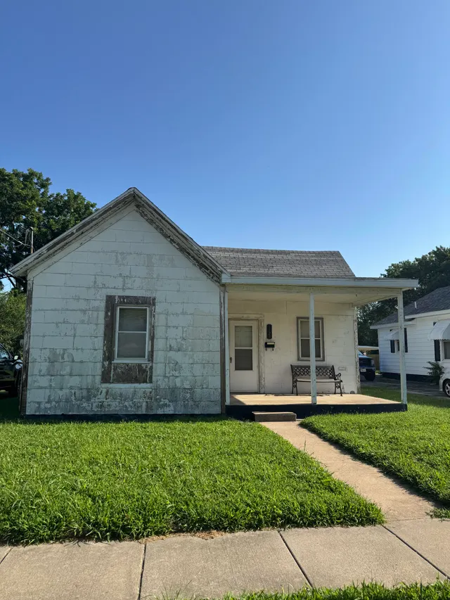 Popular Eagle Hts Place Real Estate