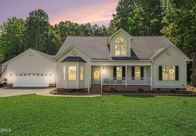 Expensive Lee Trace Real Estate