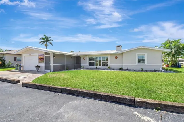 Popular FN03 - North Fort Myers Area Real Estate