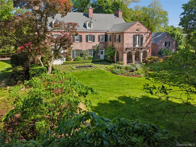 Expensive Pelham Real Estate