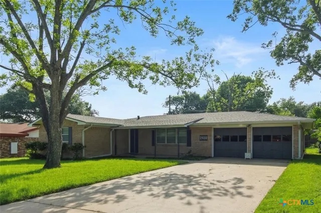 Cheap Elmwood Real Estate
