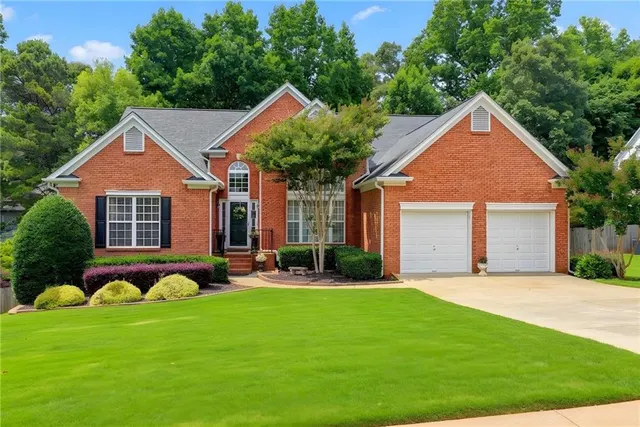 Popular Heritage Crest Real Estate