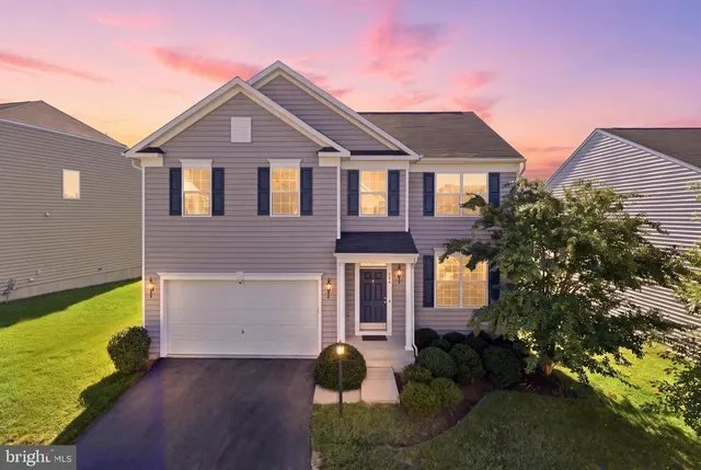 Popular Leeland Station Real Estate