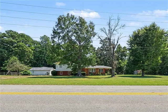 Popular MASON CREEK Real Estate