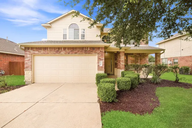 Popular Pine Mdws Sec 2 Real Estate